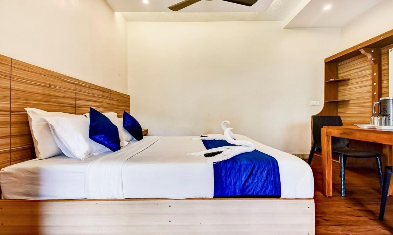 Fabexpress Luminos Dwelling Ikka Nagar Hotell Munnar Eksteriør bilde